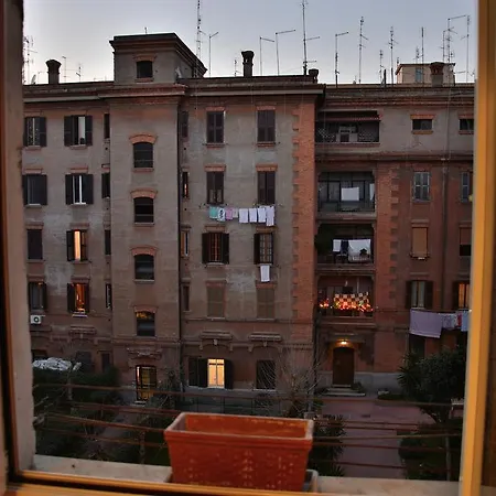 Bed & Breakfast La Piazza A Testaccio